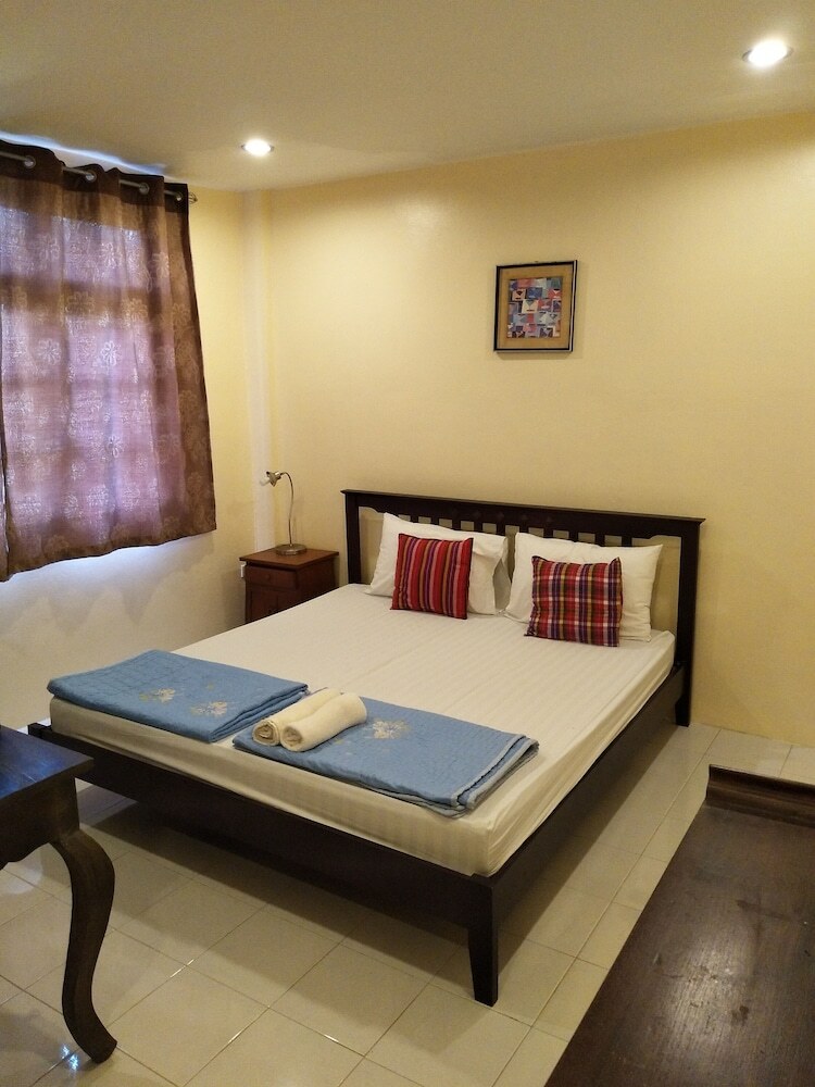 Hotel Banlomtalay Resort