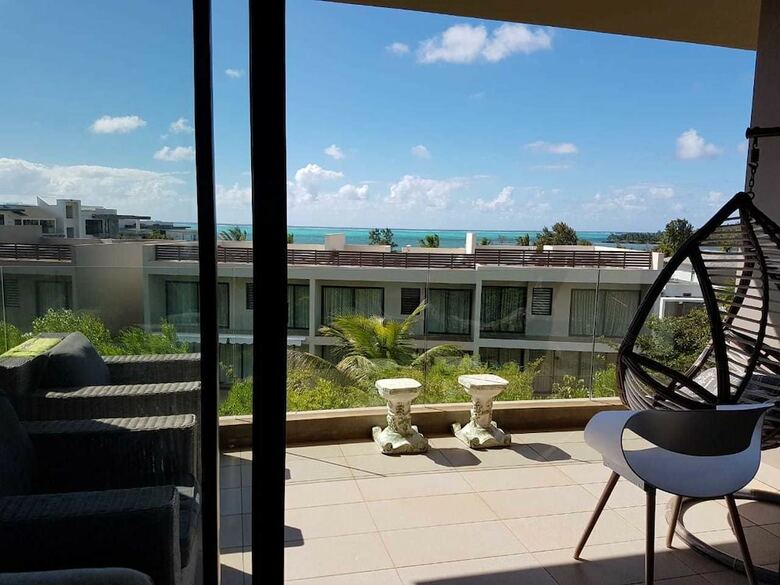 Azuri Apartment Beach And Pool