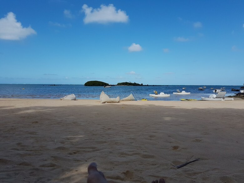 Azuri Apartment Beach And Pool