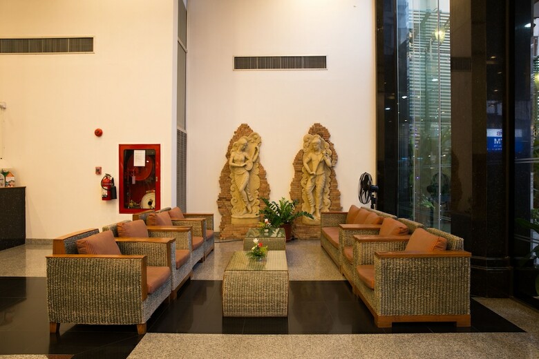 C H Hotel