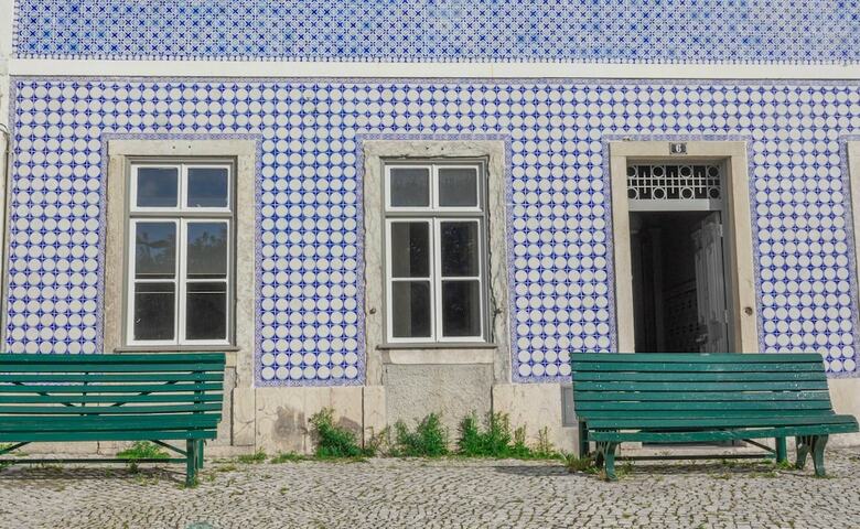 Alfama Blue Studio Loft Apartment - By Lu Holidays