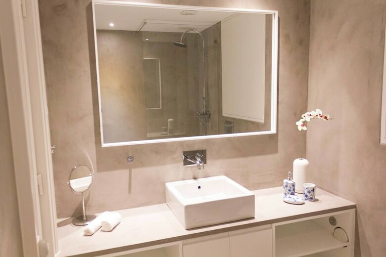 Alfama Blue Studio Loft Apartment - By Lu Holidays