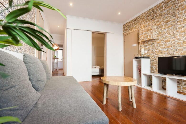 Liberty Duplex Three-bedroom Apartment - By Lu Holidays