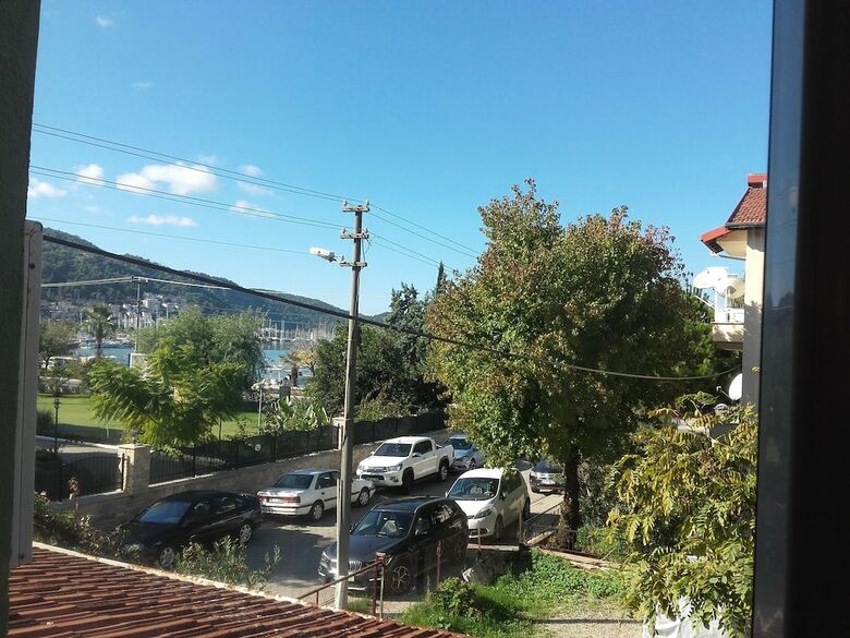 Hotel Cicek Otel & Apartments