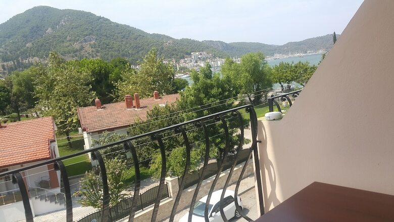 Hotel Cicek Otel & Apartments