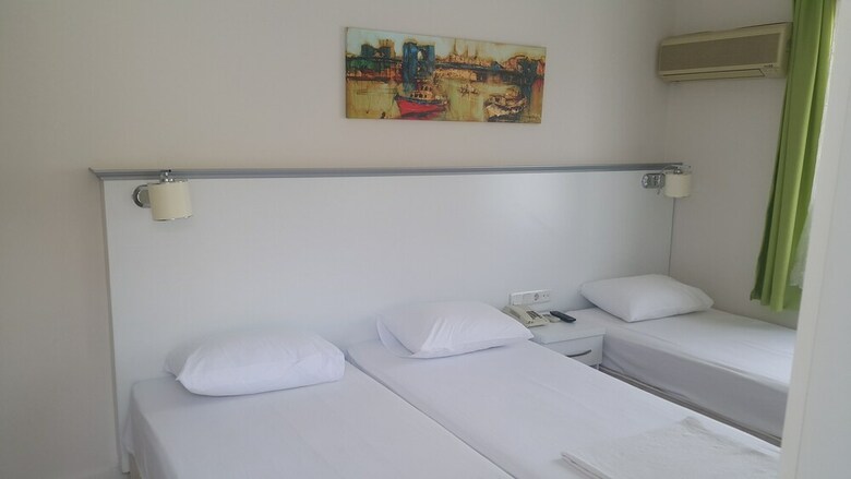Hotel Cicek Otel & Apartments