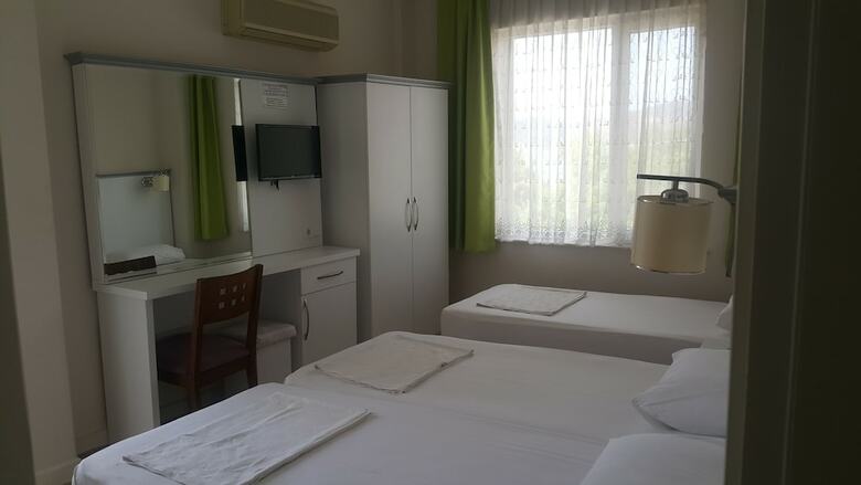 Hotel Cicek Otel & Apartments