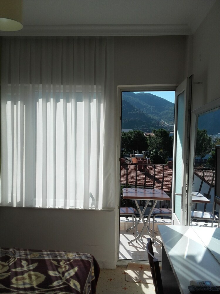 Hotel Cicek Otel & Apartments