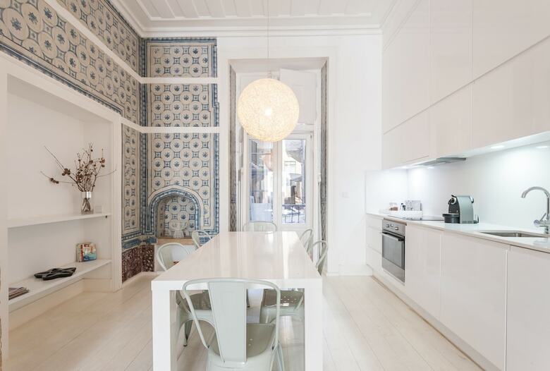 Baixa Tile Blue Two-bedroom Apartment - By Lu Holidays