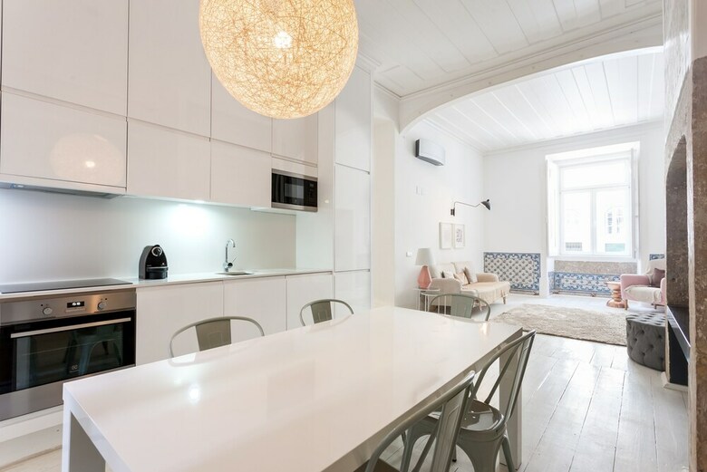 Baixa Tile Blue Two-bedroom Apartment - By Lu Holidays