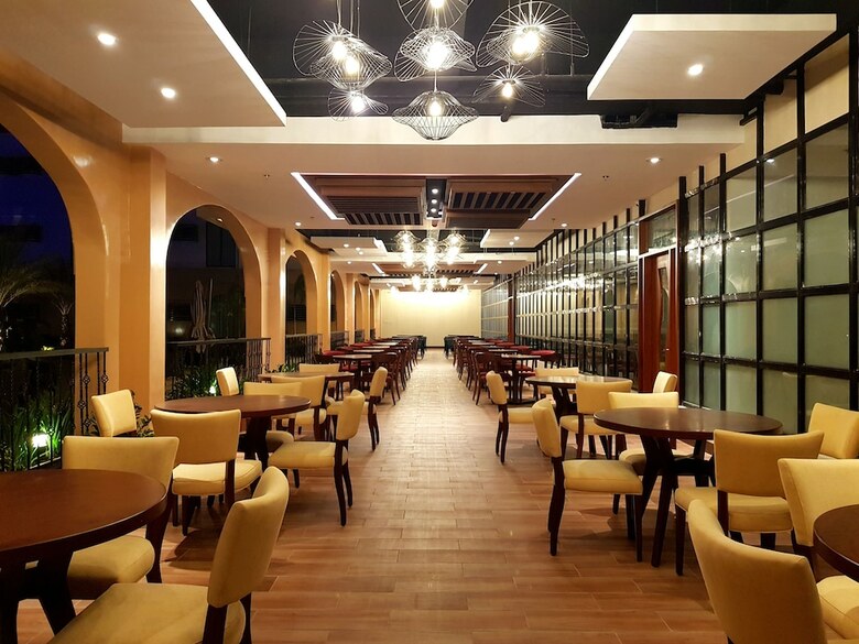 Hotel Oazis Butuan