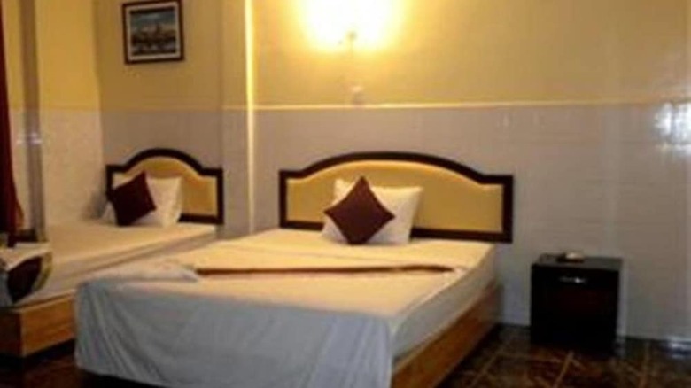 Hotel Golden Boat 1