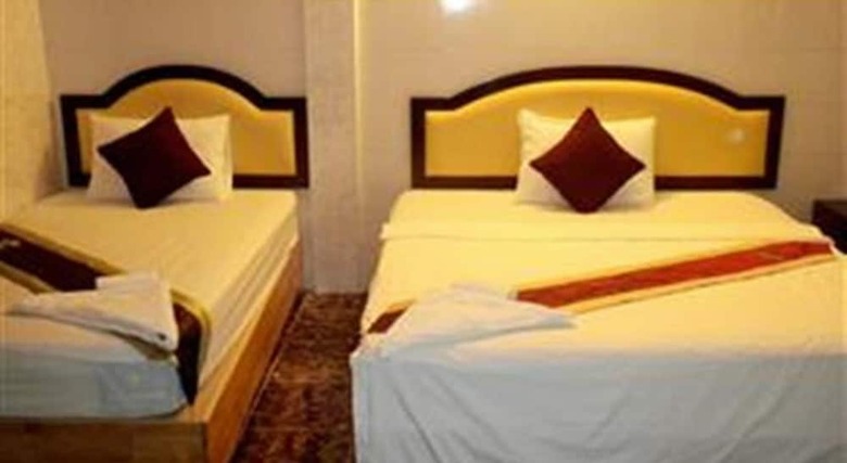 Hotel Golden Boat 1