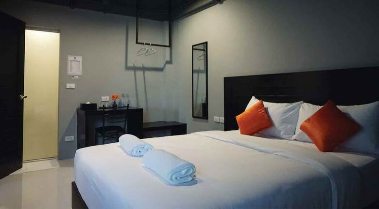B-black Hotel