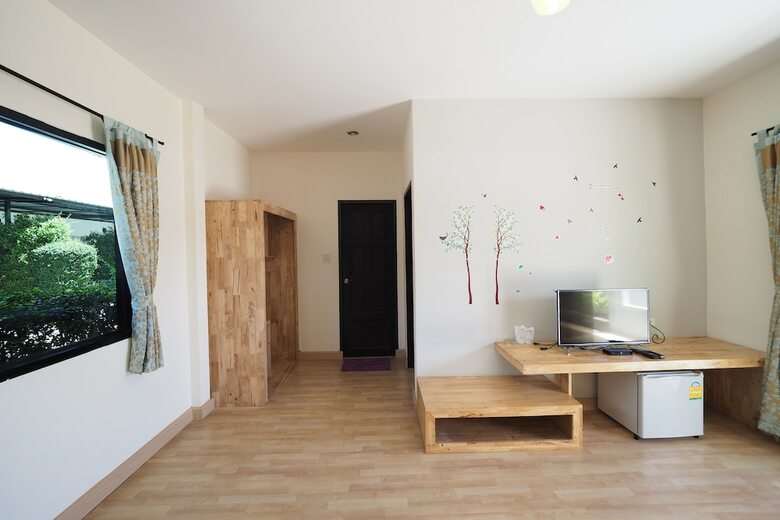 Hotel Pine Home