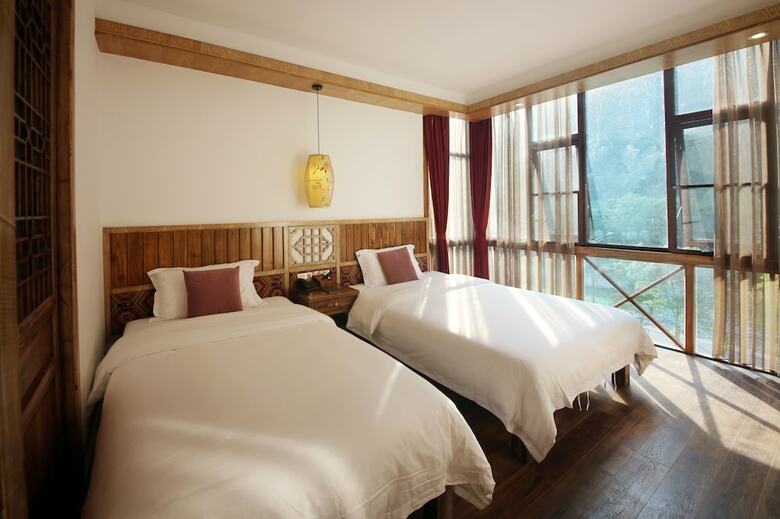Hotel Zhangjiajie One City One Inn