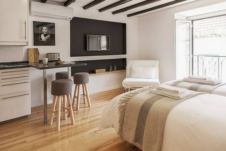 Bairro Studio Apartment - By Lu Holidays