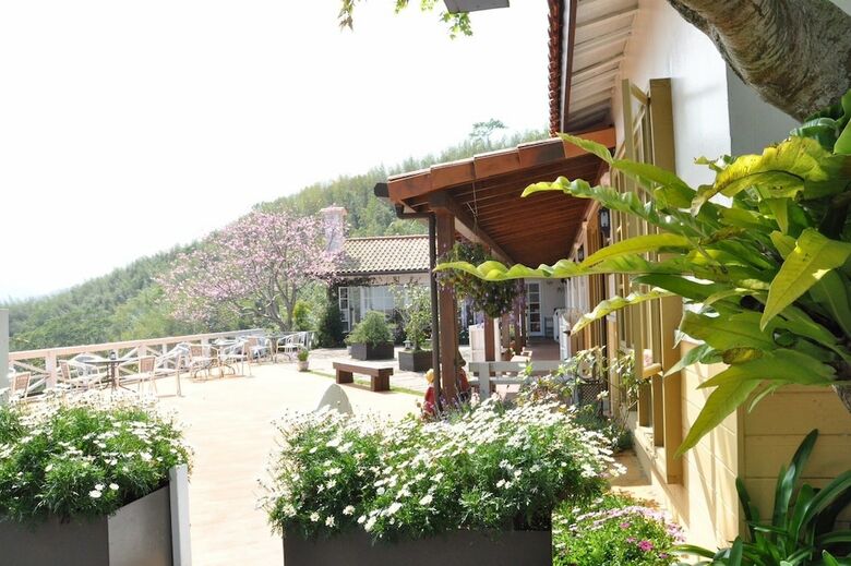 Bed & Breakfast Alishan Tea Garden