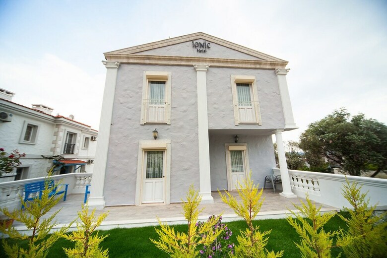 Ionic Hotel