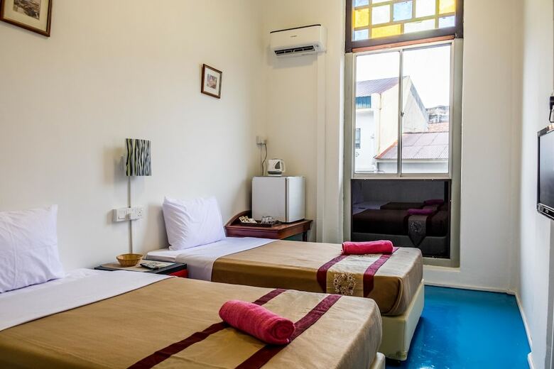 Hotel D' Riverside Boutique Inn
