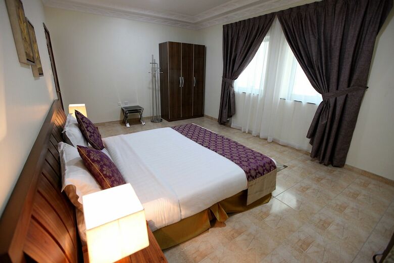 Aparthotel Address Tower Hotel