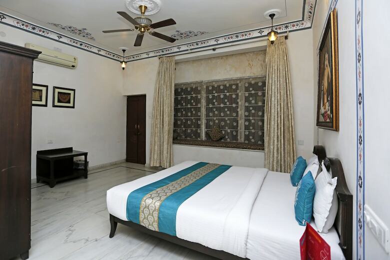 Palette - Hotel Inder Prakash