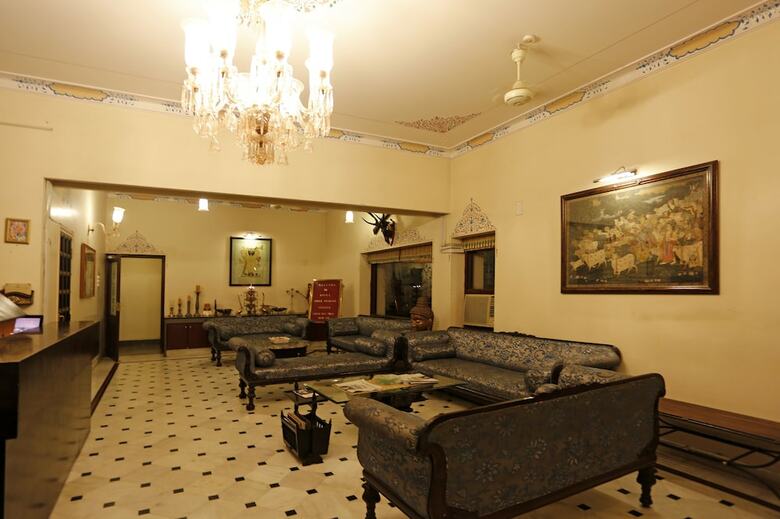 Palette - Hotel Inder Prakash