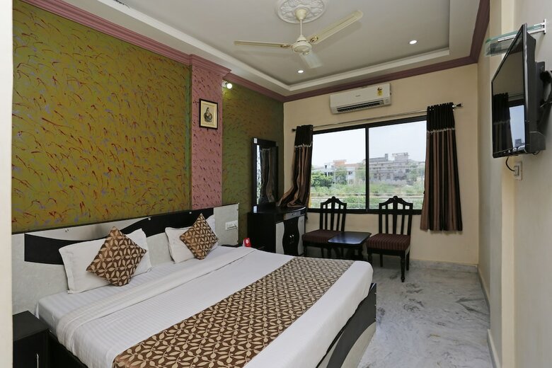 Oyo 6541 Hotel Relax Inn