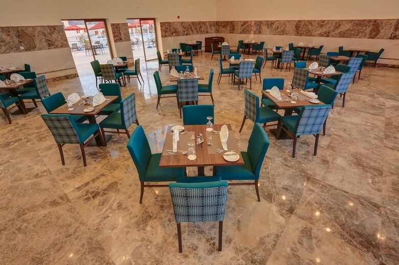 Hotel Jaz Beau Rivage Resort