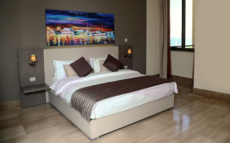 Hotel Jaz Beau Rivage Resort