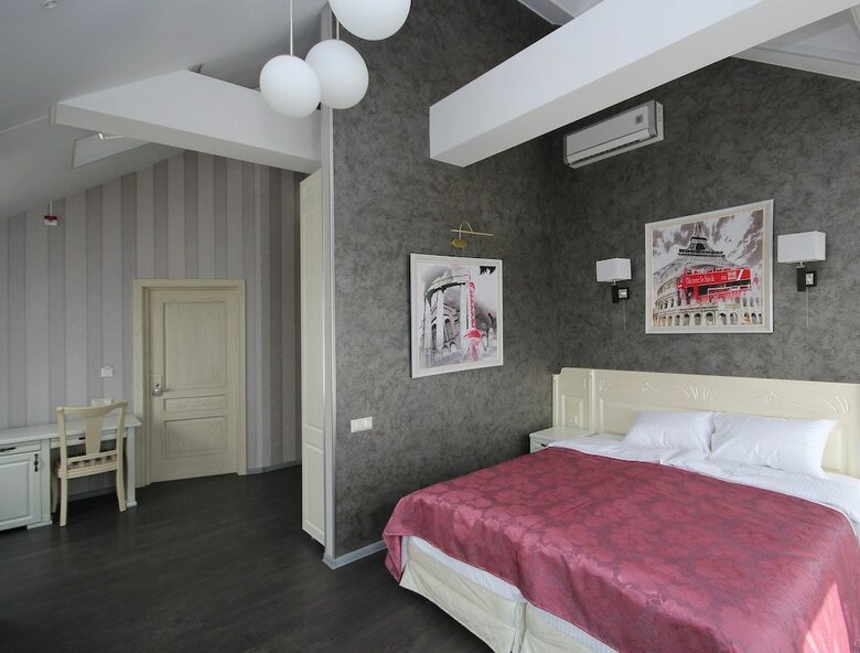 Hotel Absolute
