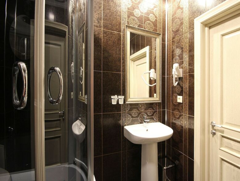 Hotel Absolute