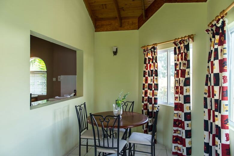 Aparthotel Pipers Cove - Runaway Bay
