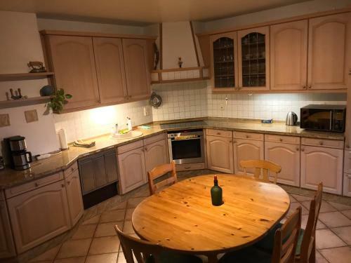 Hostal Pension K�then