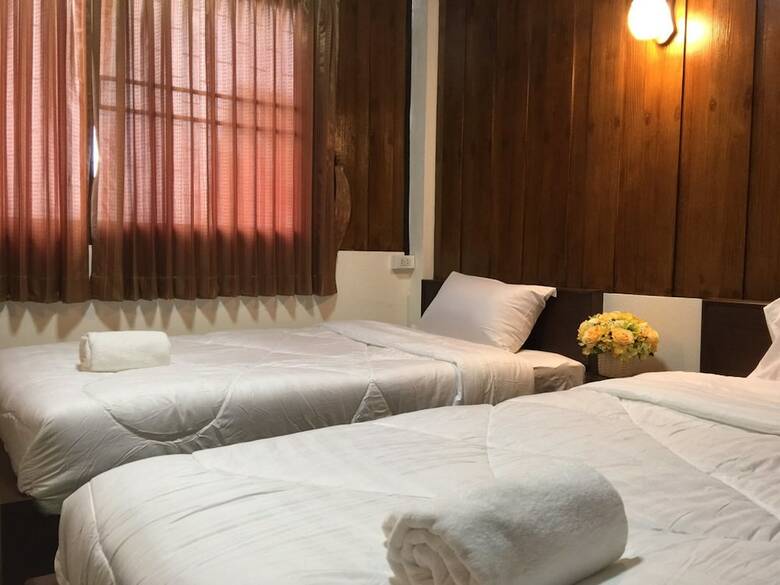Hotel Phrasing Guesthouse