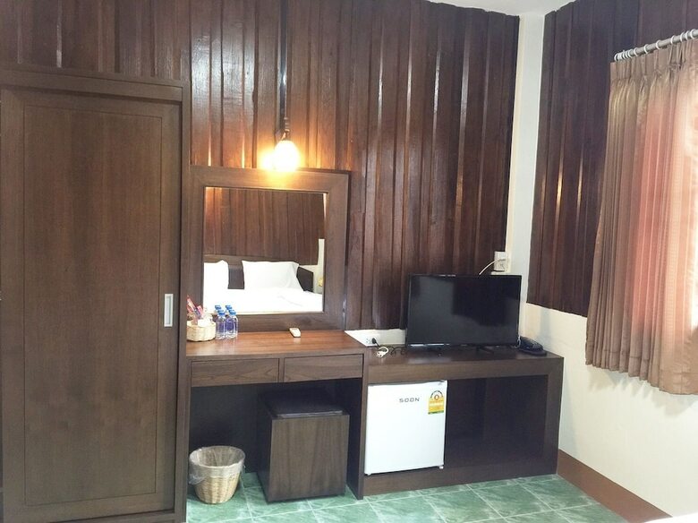 Hotel Phrasing Guesthouse