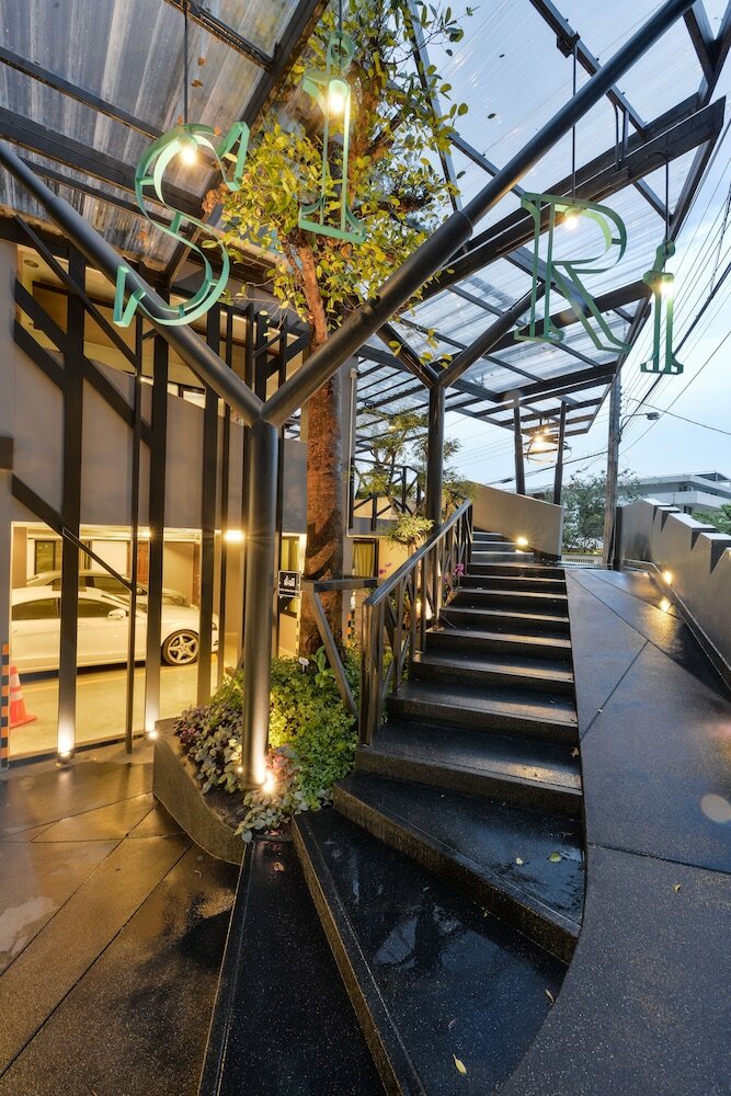 Hotel Siri Ratchada Bangkok