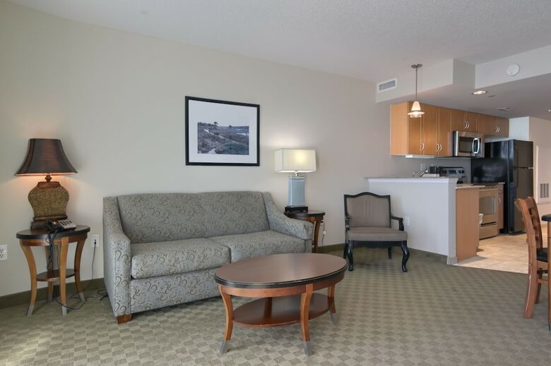 Sandy Beach Resort- Palmetto Tower