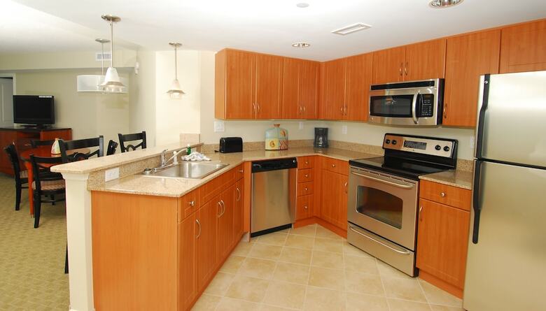 Sandy Beach Resort- Palmetto Tower