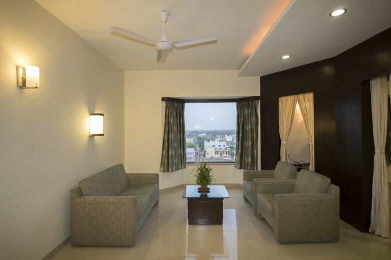 Hotel Grand International