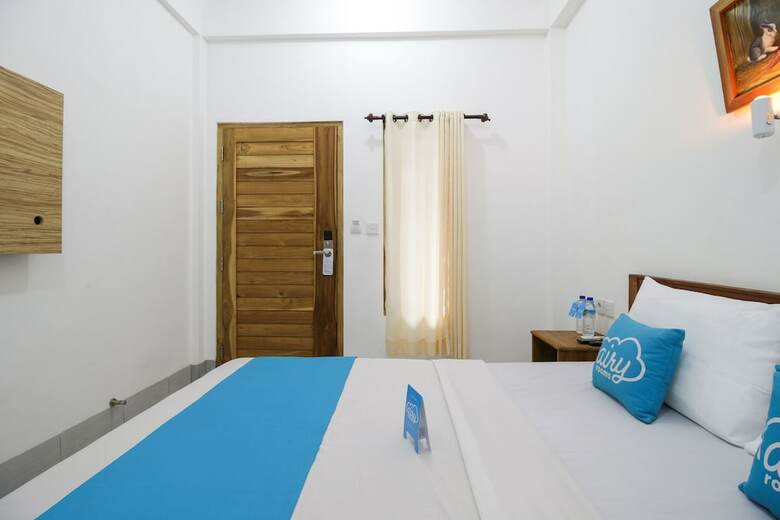 Hotel Airy Batu Layar Raya Senggigi Km 8 Lombok