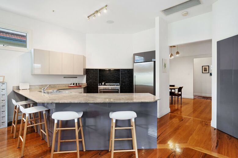 Newcastle Executive Homes - Cooks Hill Cottage