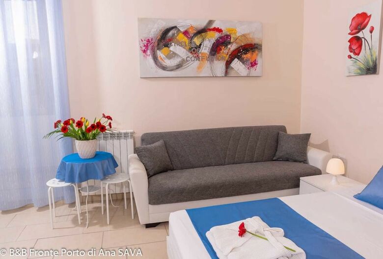 Bed & Breakfast Port View Guest House
