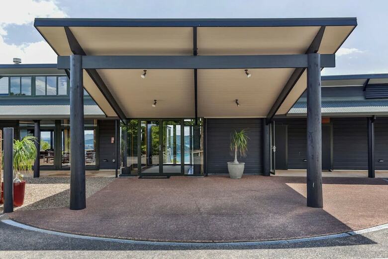 Bed & Breakfast Te Whau Lodge
