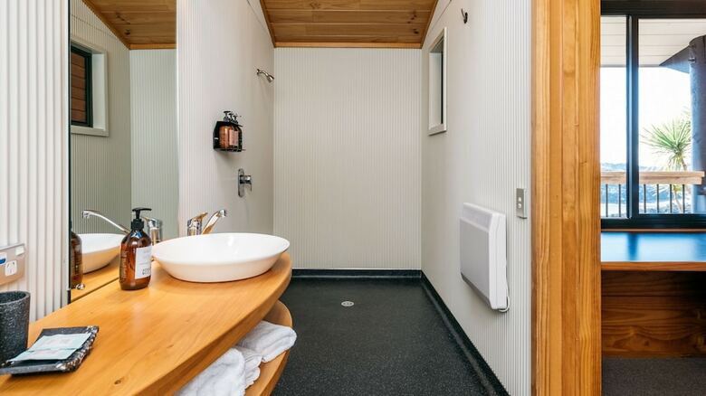 Bed & Breakfast Te Whau Lodge