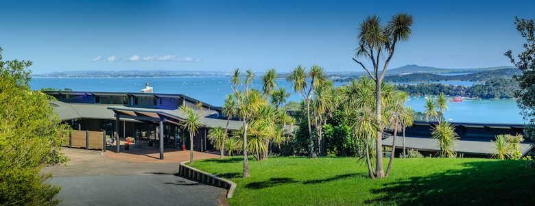 Bed & Breakfast Te Whau Lodge