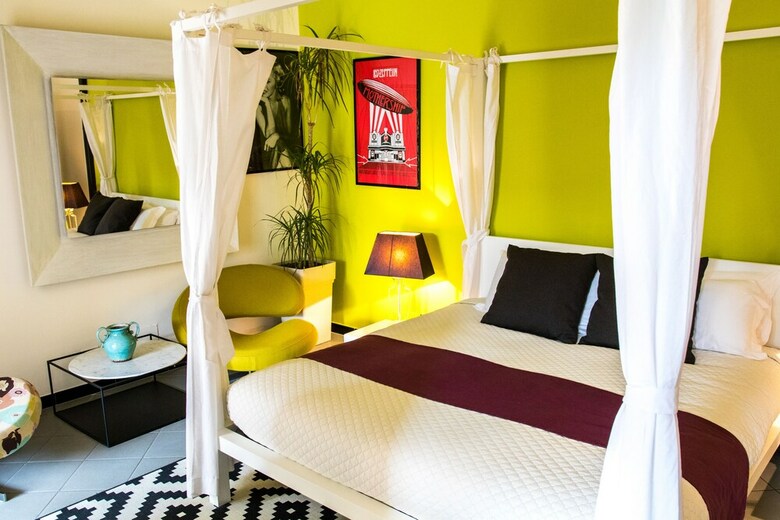 Hotel Snob Luxury Suite