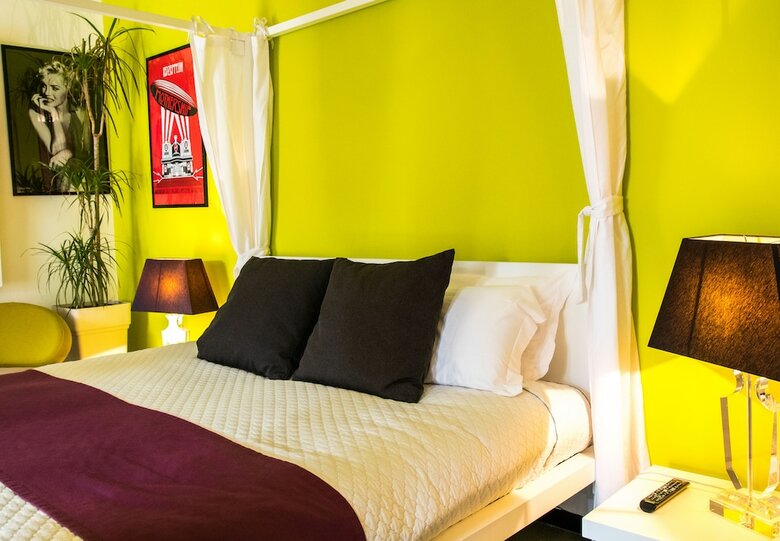 Hotel Snob Luxury Suite