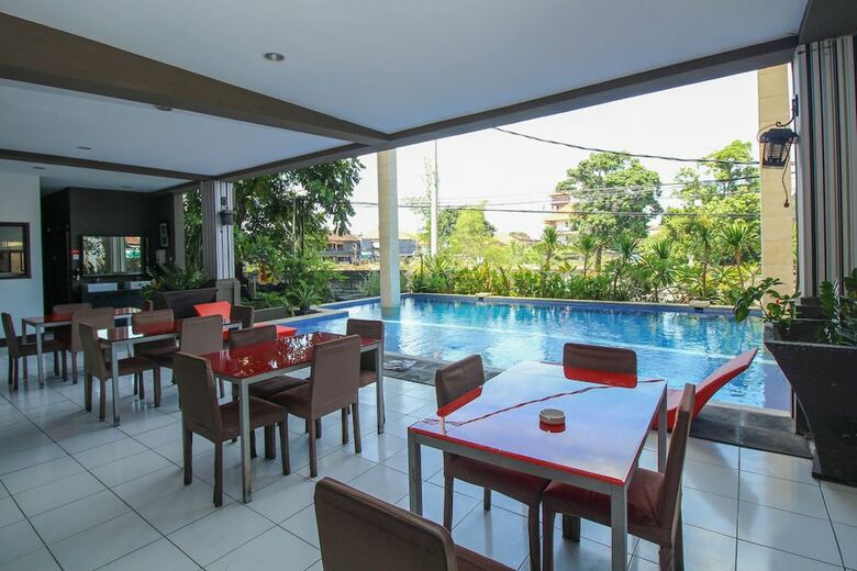 Hotel Airy Legian 191 Kuta Bali