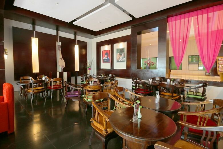 Hotel Airy Premier Sei Pangeran Jendral Sudirman 153 Palembang